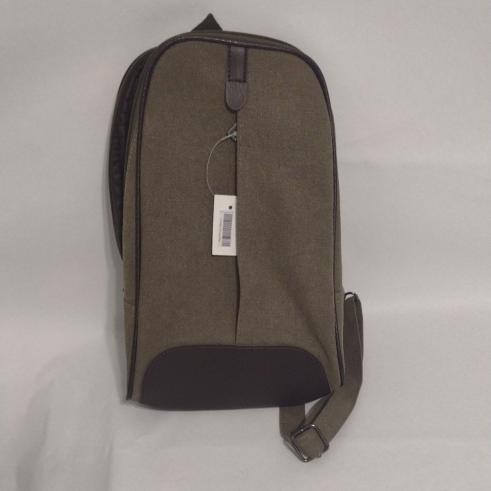 Mad Man Canvas Backpack (J100)
